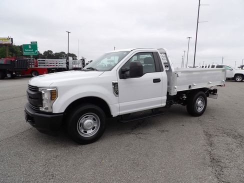 Used 2019 Ford F250 XL RWD image 3