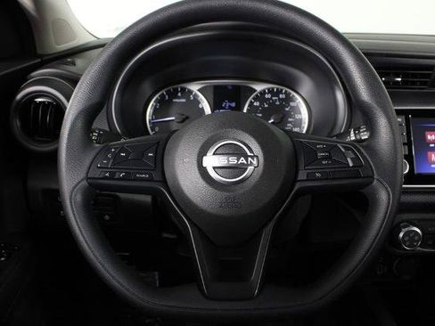 Certified 2025 Nissan Kicks Play S FWD image 24