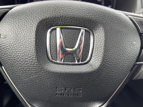 Used 2018 Honda Accord EX-L image 19