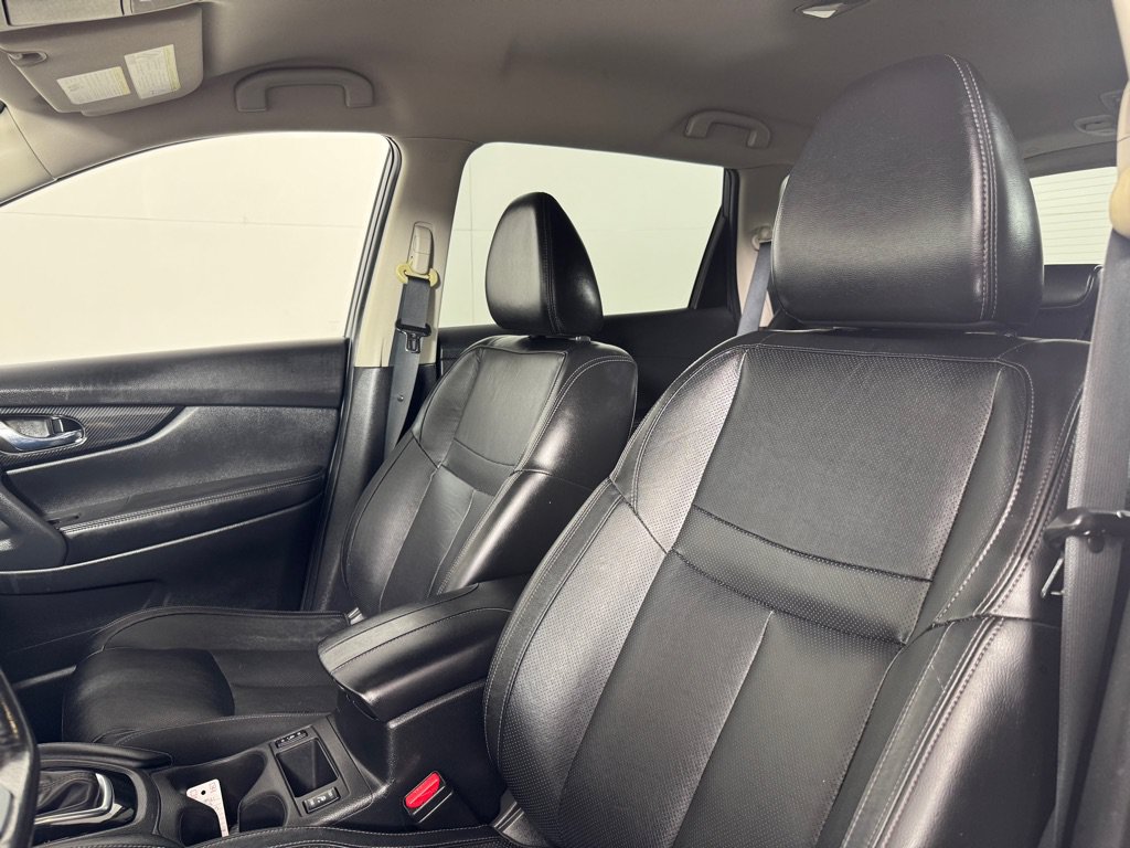 Used 2018 Nissan Rogue SL AWD/4WD image 13