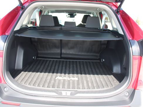 Used 2024 Toyota RAV4 XLE w/ Convenience Package image 15