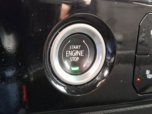 Used 2022 GMC Sierra 1500 Elevation image 24