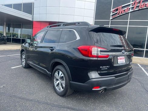 Used 2024 Subaru Ascent Premium w/ Convenience Package image 5