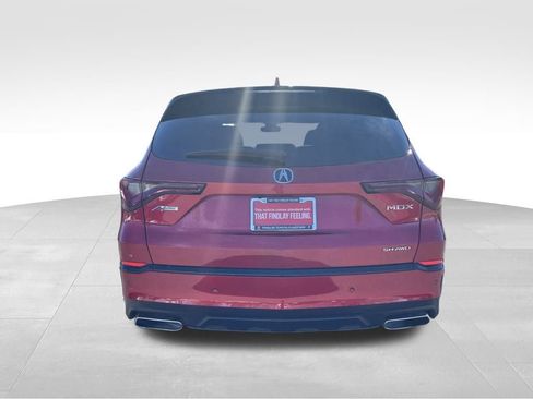 Used 2023 Acura MDX A-Spec image 4