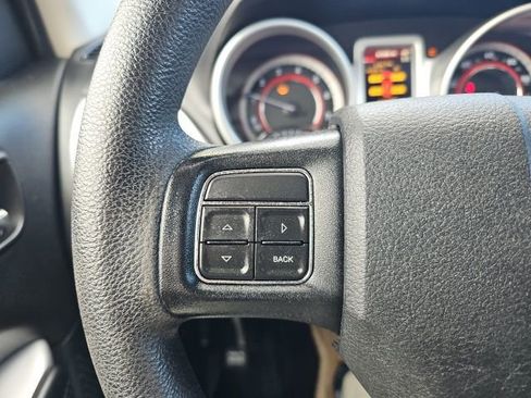 Used 2020 Dodge Journey SE w/ Blacktop Package image 19