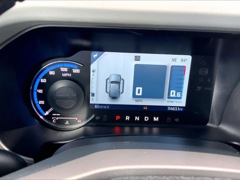 Used 2023 Ford Bronco Badlands image 23