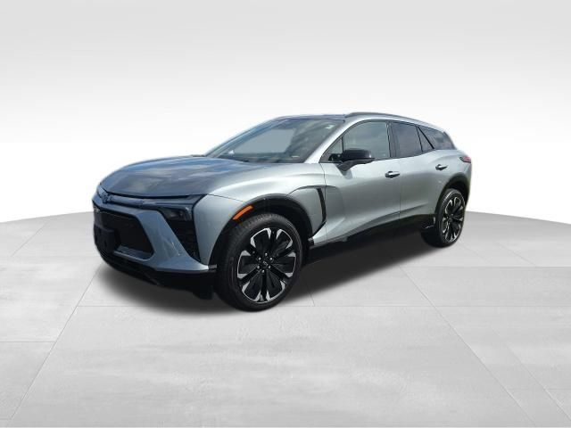 Certified 2025 Chevrolet Blazer EV RS AWD/4WD image 3
