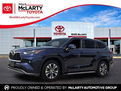 Used 2022 Toyota Highlander XLE
