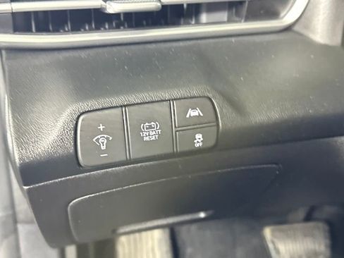 Used 2023 Hyundai Elantra Blue w/ Preferred Accessory Package image 19