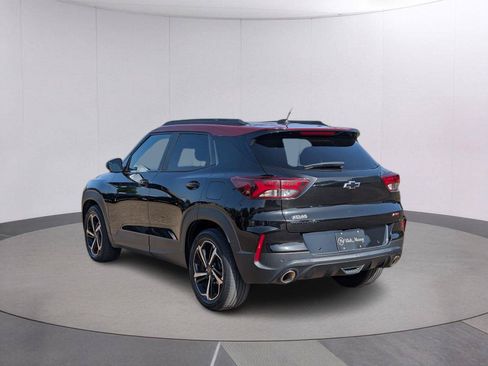 Used 2022 Chevrolet TrailBlazer RS w/ Sun and Liftgate Package FWD image 3