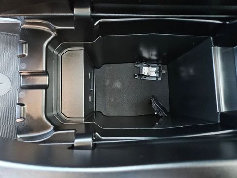 Used 2025 MAZDA CX-50 AWD 2.5 S w/ Premium Package image 26