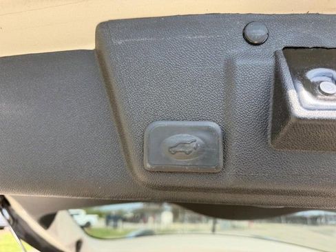 Used 2016 Buick Enclave Leather image 6