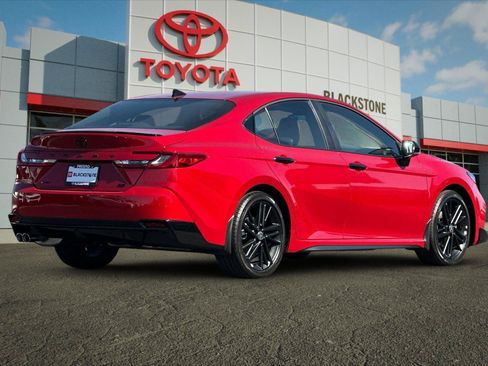 Certified 2026 Toyota Camry Hybrid w/ Convenience Package FWD image 3