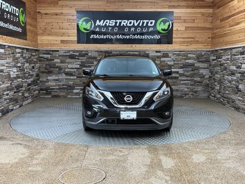 Used 2018 Nissan Murano SV FWD image 3