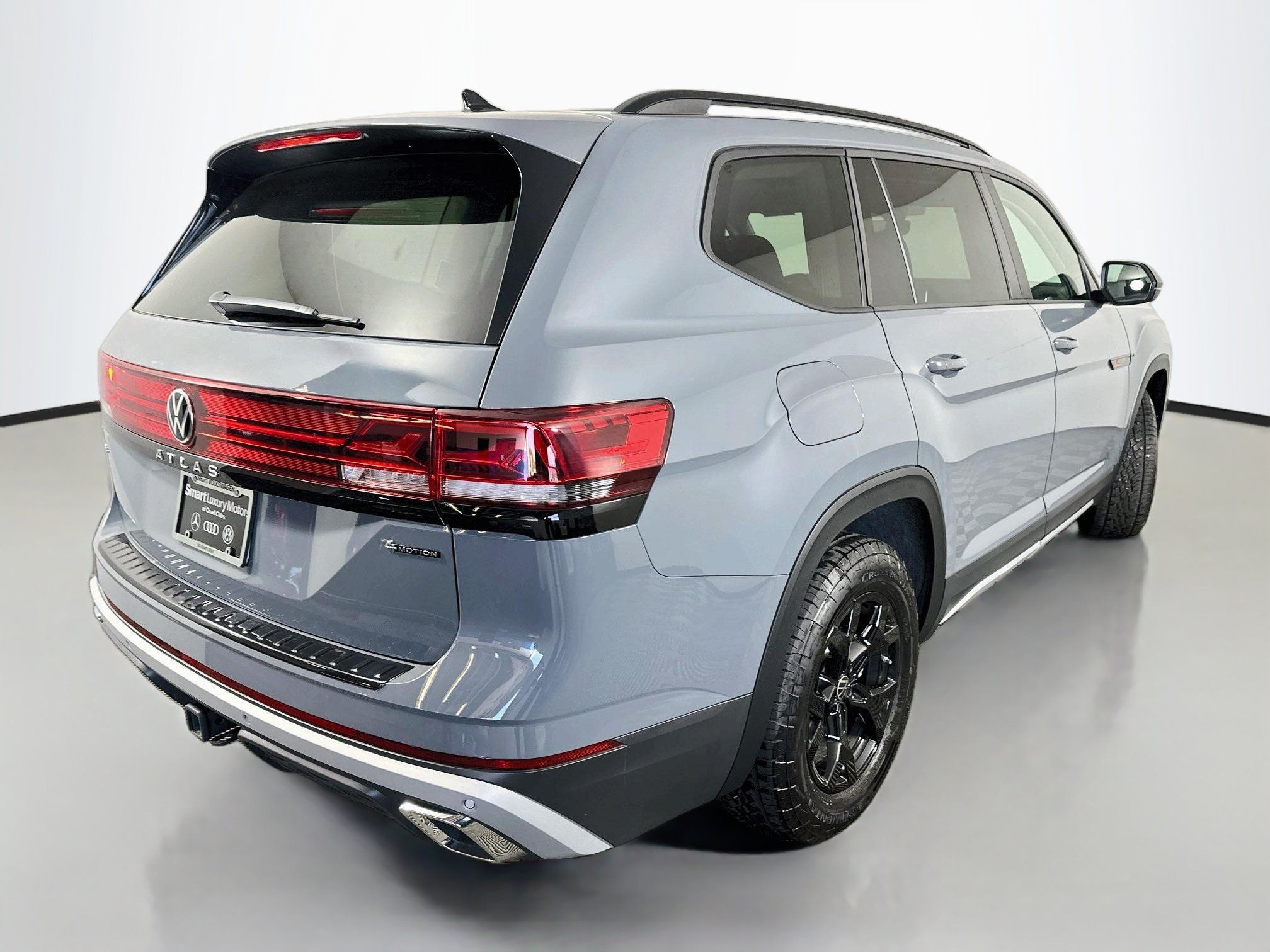 Used 2026 Volkswagen Atlas Peak Edition AWD/4WD image 7
