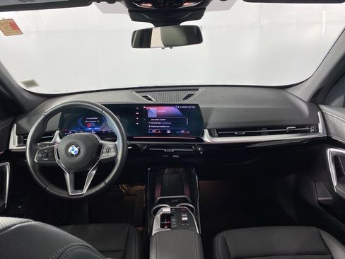 Certified 2023 BMW X1 xDrive28i w/ Convenience Package image 2