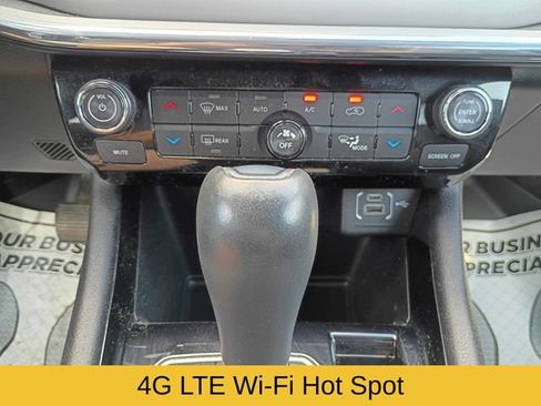 Used 2024 Jeep Compass Limited AWD/4WD image 17