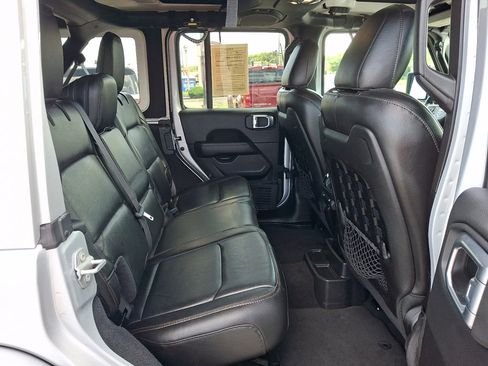 Used 2023 Jeep Wrangler Unlimited Rubicon 392 w/ Trailer Tow Package AWD/4WD image 15