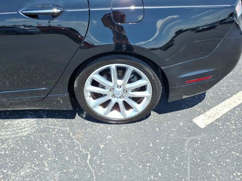 Used 2016 Lincoln MKZ w/ Equipment Group 300A Reserve FWD image 6