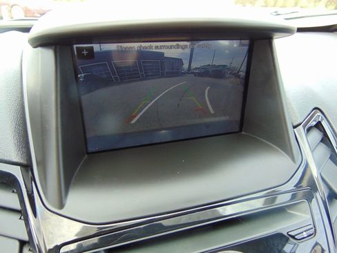 Used 2017 Ford Fiesta Titanium image 22