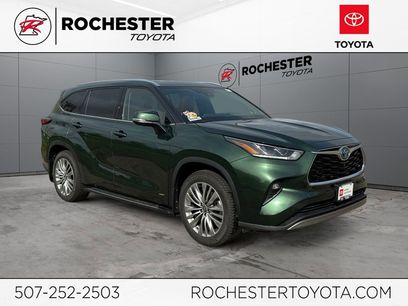 Used 2023 Toyota Highlander Platinum