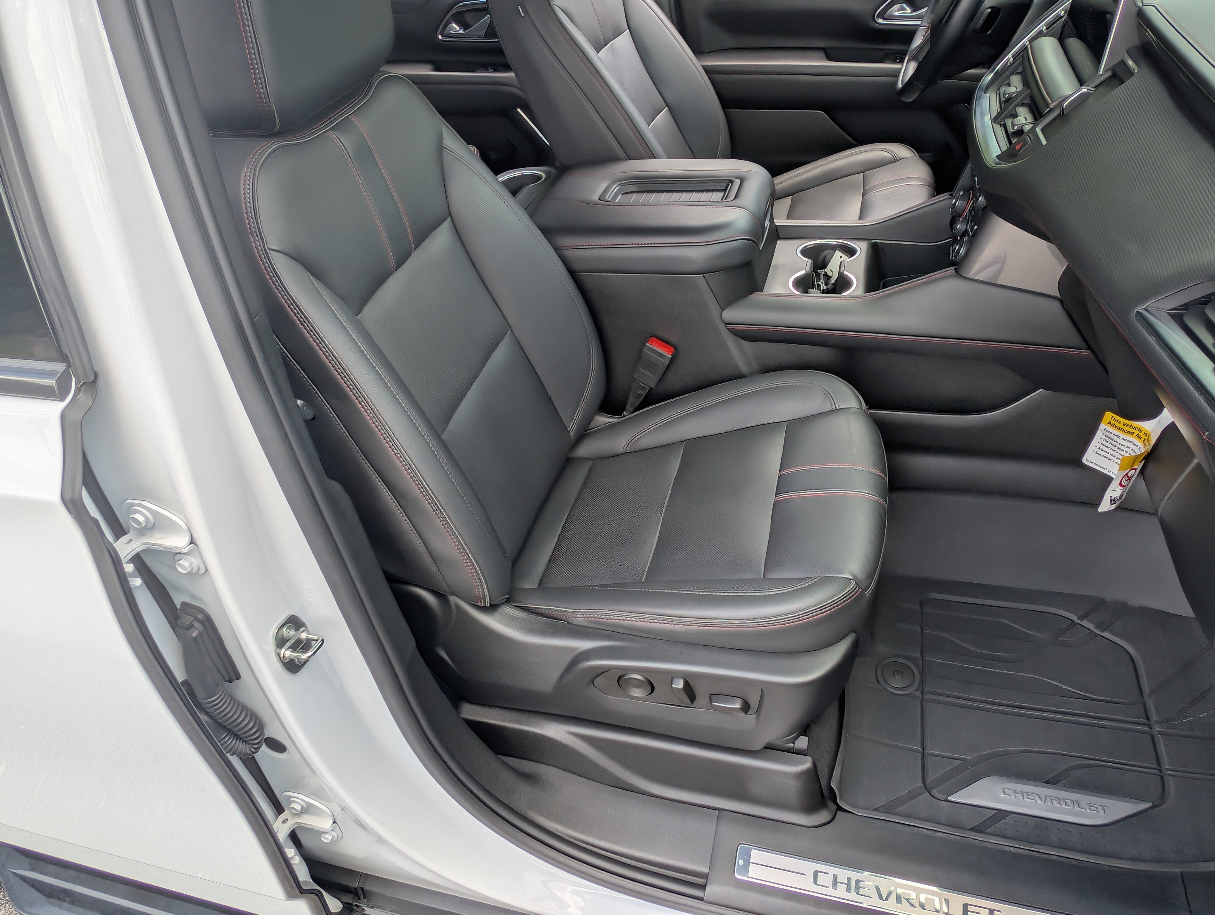 Used 2023 Chevrolet Tahoe RST w/ Luxury Package RWD image 22