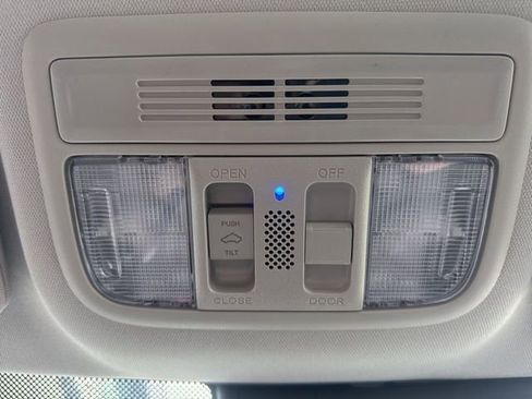 Used 2021 Honda Civic EX-L image 14