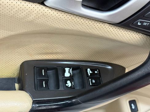 Used 2013 Acura TSX Sedan image 17