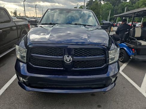 Used 2016 RAM 1500 Express RWD image 2