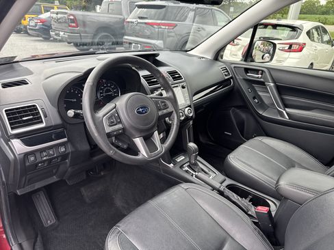 Used 2018 Subaru Forester 2.5i Touring w/ Popular Package #3B AWD/4WD image 4