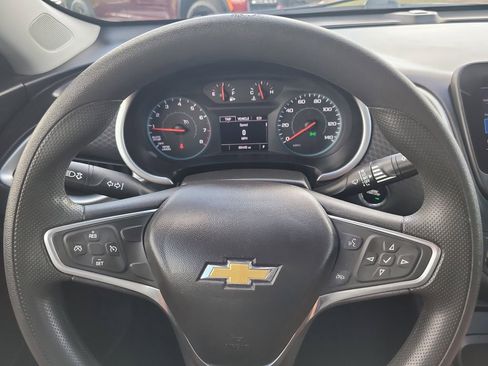 Used 2022 Chevrolet Malibu LS FWD image 27