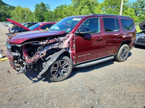 Used 2024 Jeep Wagoneer 4WD w/ Premium Group I image 3