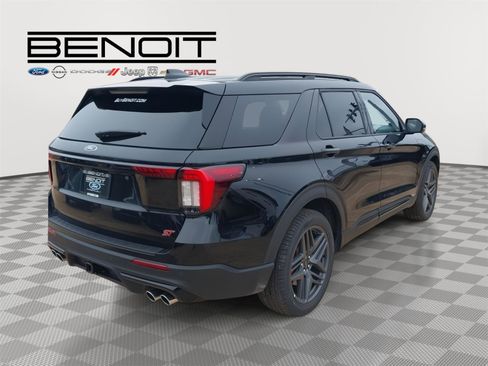 New 2026 Ford Explorer ST w/ Sun And Sound Package image 6