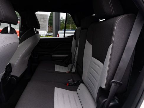 Used 2025 Toyota 4Runner TRD Off-Road image 21