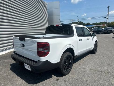 New 2026 Ford Maverick XLT w/ Equipment Group 301A AWD/4WD image 3