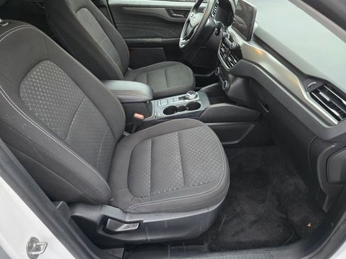 Used 2024 Ford Escape Active image 12