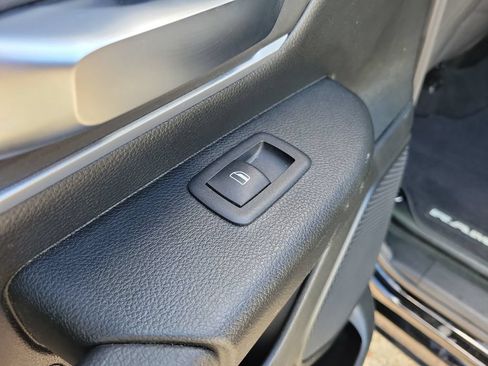 Used 2020 RAM 1500 Big Horn AWD/4WD image 15