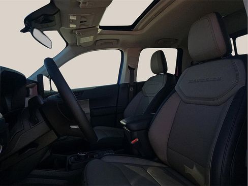 New 2025 Ford Maverick Lariat w/ 4K Tow Package image 13