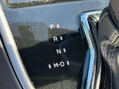 Certified 2025 Subaru Outback Limited image 27