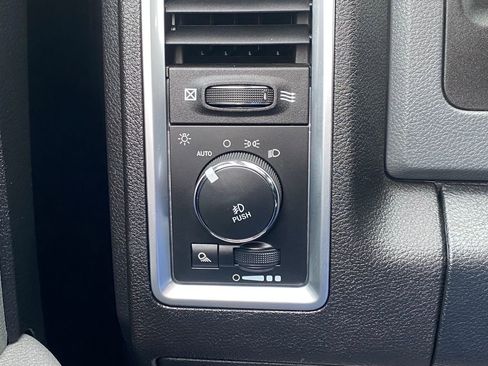 Used 2017 RAM 1500 Big Horn AWD/4WD image 28