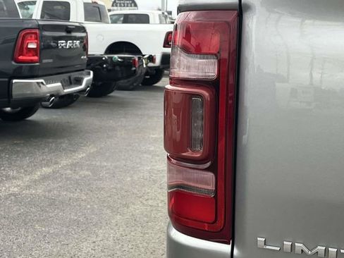 Used 2022 RAM 1500 Limited image 10