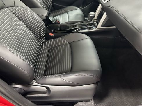 Used 2025 Toyota Corolla Cross AWD Hybrid w/ Convenience Package image 59