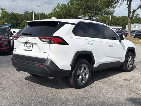 Used 2023 Toyota RAV4 XLE w/ Convenience Package FWD image 12