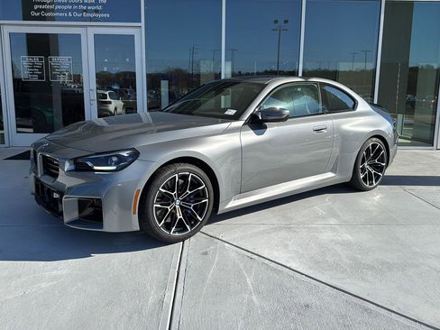 New 2026 BMW M2 image 2