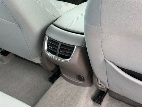 Used 2024 Chevrolet Malibu LT FWD image 21