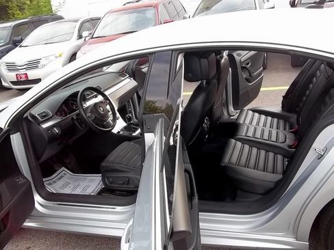 Used 2015 Volkswagen CC R-Line FWD image 6