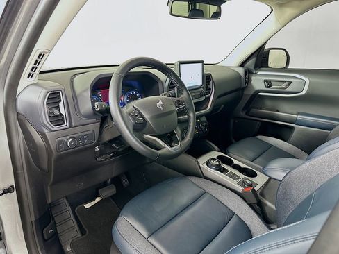 Used 2022 Ford Bronco Sport Outer Banks w/ Tech Package image 9