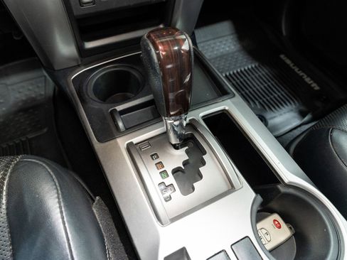 Used 2018 Toyota 4Runner Limited image 23