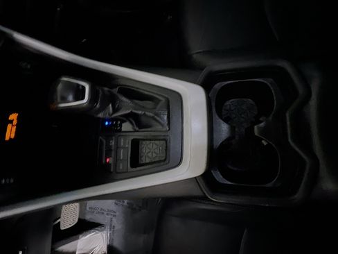 Used 2021 Toyota RAV4 XLE Premium FWD image 25