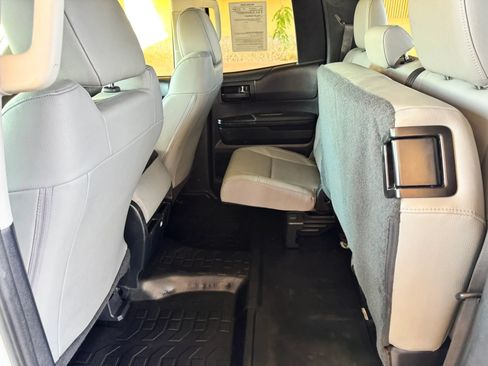 Used 2021 Toyota Tundra SR AWD/4WD image 19